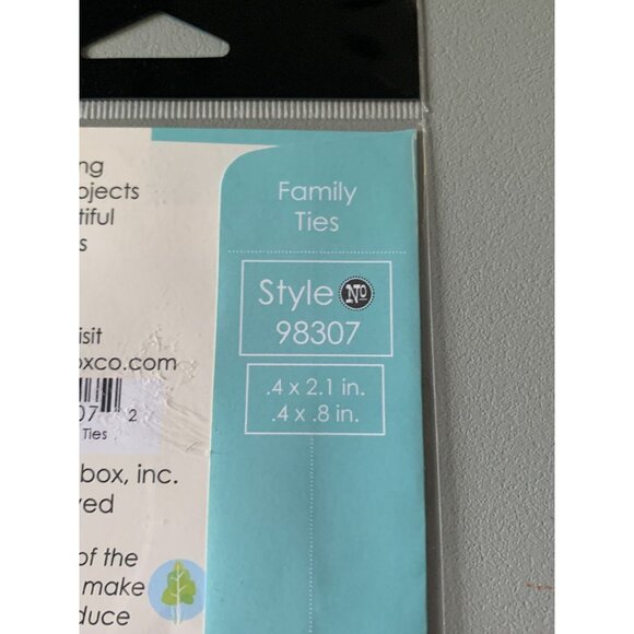 Memory Box Family Ties 100% Steel Craft Die Style 98307 - Picture 2 of 4